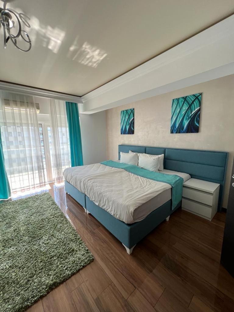 Отель Mamaia White Tower Экстерьер фото